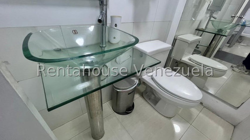 Casa En Alquiler Chuao Ee25-5484