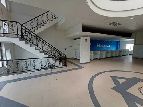 Local En Arriendo En Sector Av 30 De Agosto/pereira (48518).