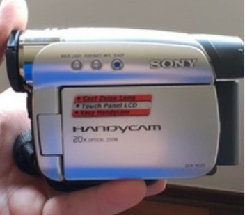 Filmadora Sony Handy Cam Dcr Hc23e