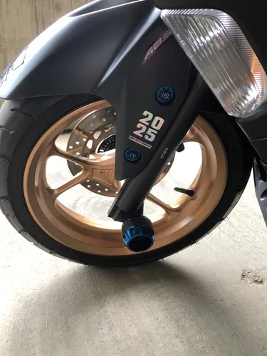 Nmax Connect