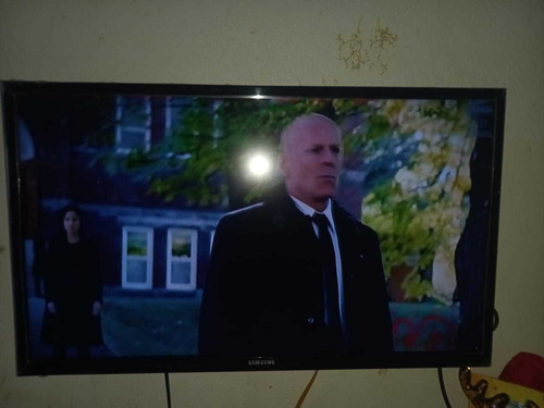 Imagen 2 de 4 de Tv Samsung 32 Led