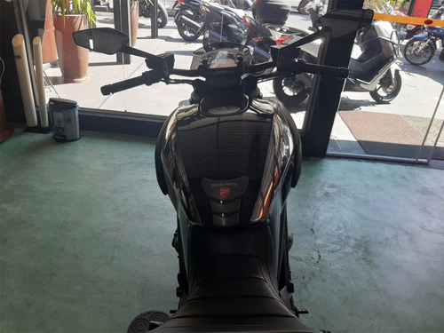 Imagem 13 de 15 de Ducati Diavel Cromo 2013