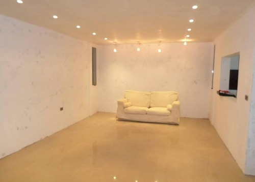 Imagen 3 de 14 de Casa En Venta Urb. Oripoto # 21-5994