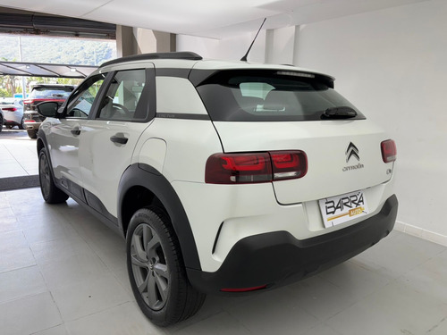 Citroën C4 Cactus 1.6 16V FLEX 4P FEEL PACK- AUTOMÁTICO