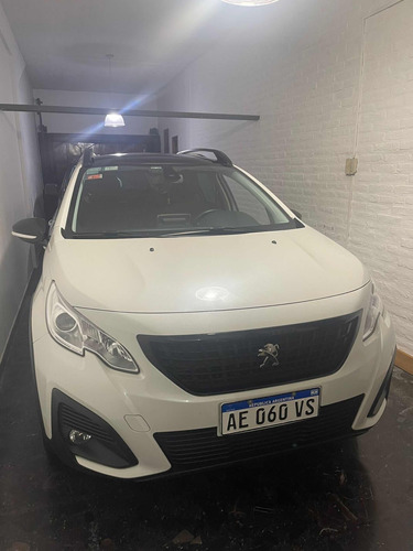 Peugeot 2008 1.6 Feline