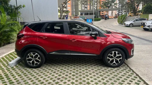 Renault Captur 2.0 Intens Automática