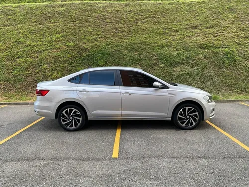 Volkswagen Virtus Virtus Highline Automático Único Dueño