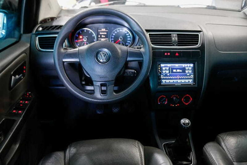 Imagem 10 de 15 de Volkswagen Fox 1.6 Prime G2 2011