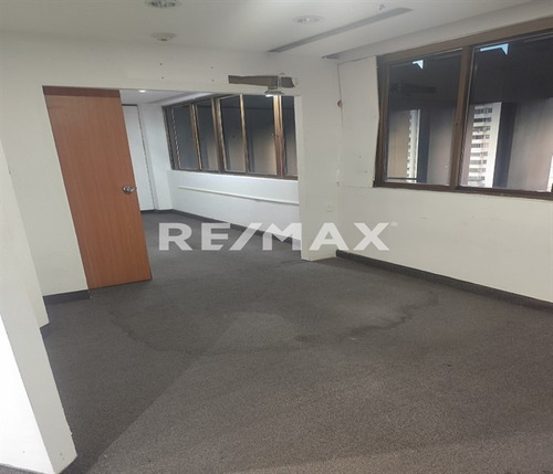 En Alquiler Oficina La California 42mts/1b/1pe