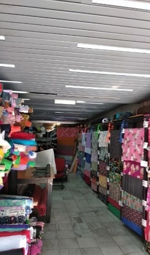 Alquilo Local De 250m2 En El Centro