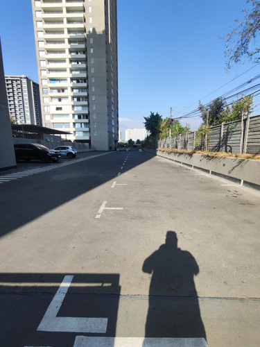 Arriendo Departamento 1 D 1 B Bod Y Terraza Semi Amoblado