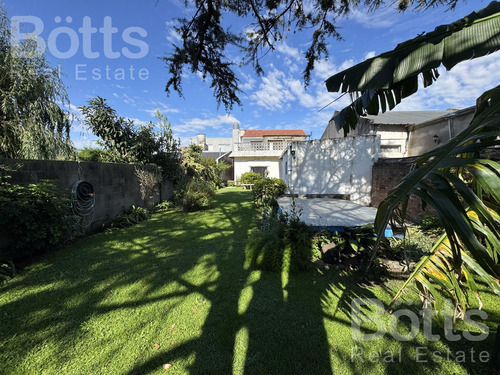 Casa En Venta 5 Ambientes Llavallol