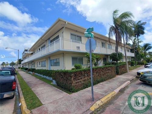 Imagem 11 de 15 de Apartamento - Ap00318 - 67665181
