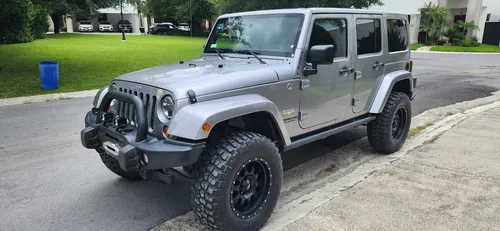 Jeep Wrangler 3.6 Unlimited Sahara 4x4 At