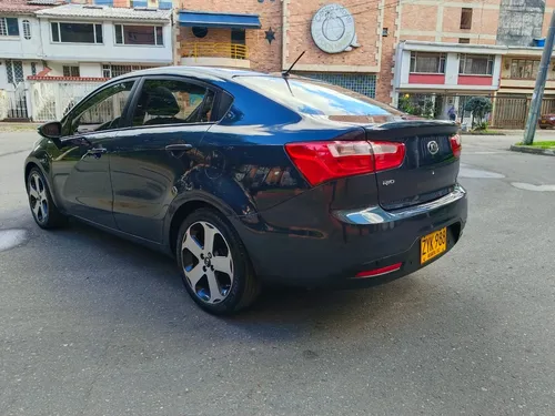 Kia Rio Ub Ex 1400cc Mt Aa