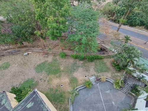 Imagen 10 de 10 de Apartamento En Venta En Valles De Camoruco Andres Giuseppe Código 140348