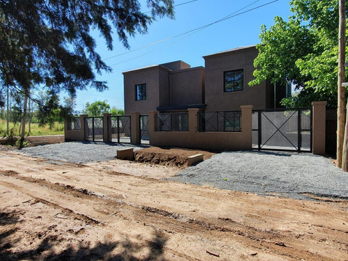 Casa - Pilar