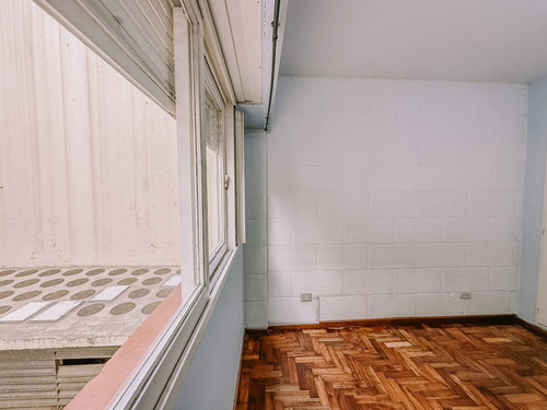Departamento 3 Ambientes En Venta En Flores, Capital Federal