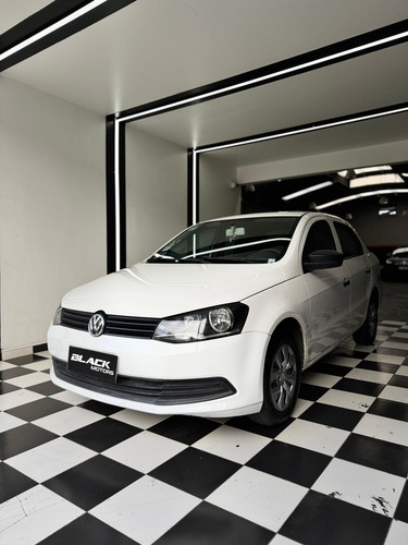 Volkswagen Voyage 1.6 Trenline 101cv