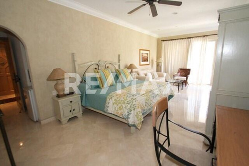 Villa La Estancia 1303 Cam. Viejo A San Jose Km.0.5 1303, Cabo San Lucas - Mls #22-159