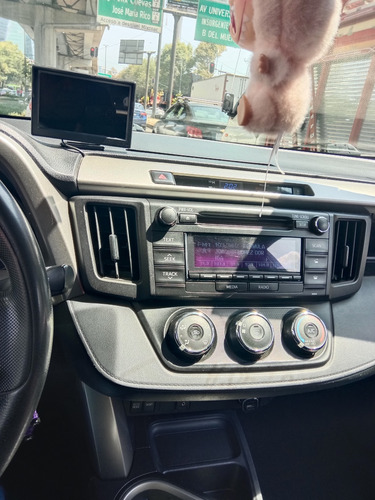 Toyota RAV4 2.5 Le At