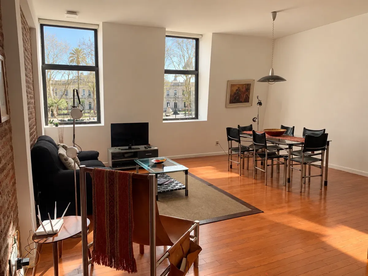 Alquiler Apartamento Reciclado Y Amoblado 2 Dormitorios 2 Baños En Plaza Zabala · Foto 5