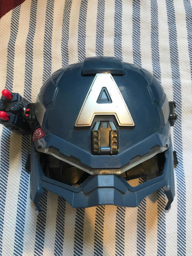 Casco Con Luces Y Lanzamisiles Capitan America Hasbro!!!