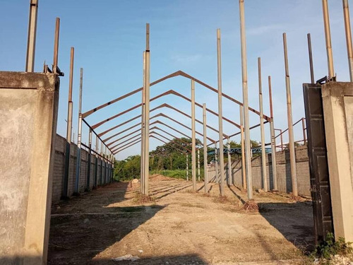 Terreno Con Proyecto De Galpón, Ubicado En El Fundo De Santamaría De Los Guayitos, San Diego Edo Carabobo (yb)