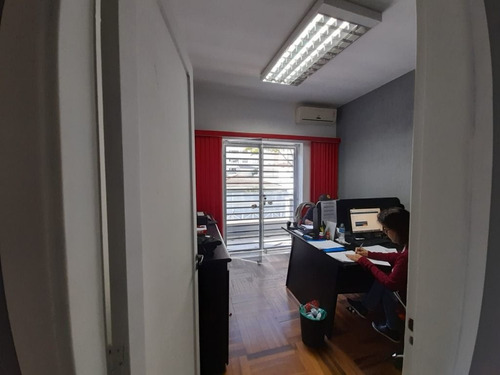 Imagem 25 de 28 de Sobrado Para Locação Comercial Estrutura Pronta Para Clinica - So0564