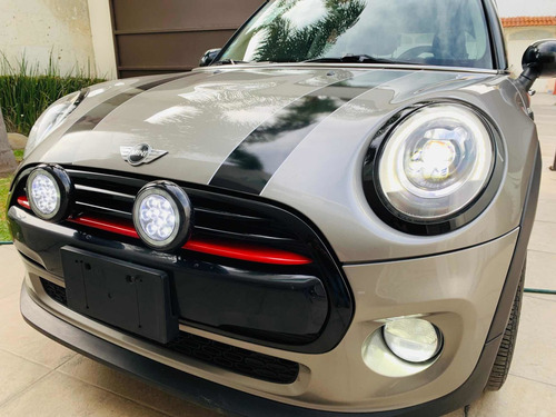 Imagen 8 de 14 de Mini Cooper 2018 1.5 Chili Mt