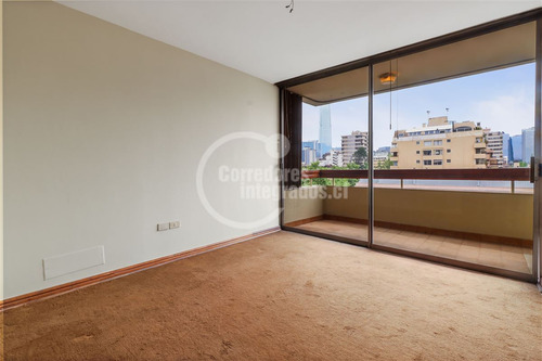Departamento En Venta De 4 Dorm. En Providencia