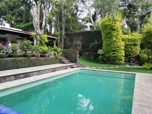 Casa En Privada En Jardines De Ahuatepec, Cuernavaca, Morelos