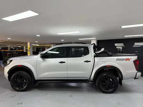 Nissan Frontier 2.5 Pro4X 4X4 At