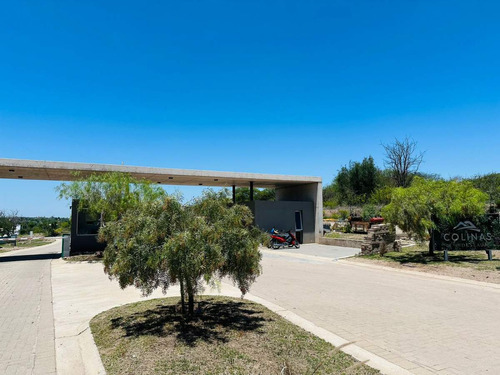 Lote En Venta Colinas De La Deseada 455m2 La Calera