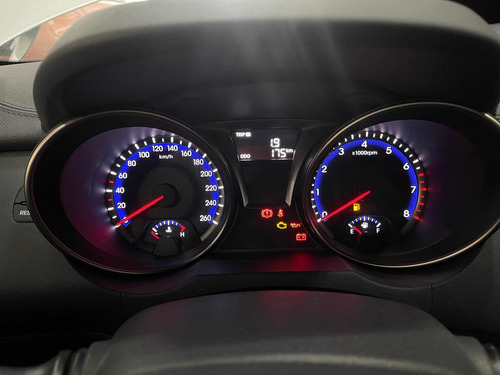 Imagen 14 de 15 de Hyundai Genesis 2021 2.0 Coupe Seg. T Mt6 Madero Motors