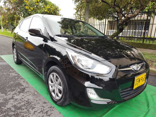 Hyundai I25 Gl 1.4 A/c