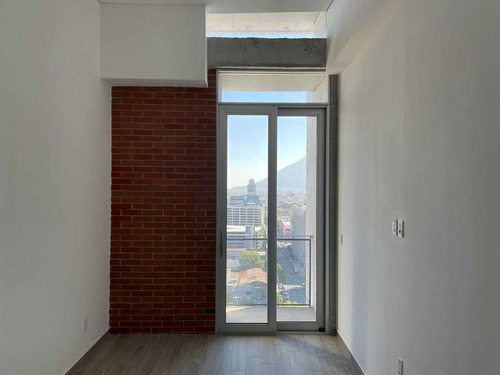 Imagen 5 de 14 de Departamento En Venta En Centro En Monterrey