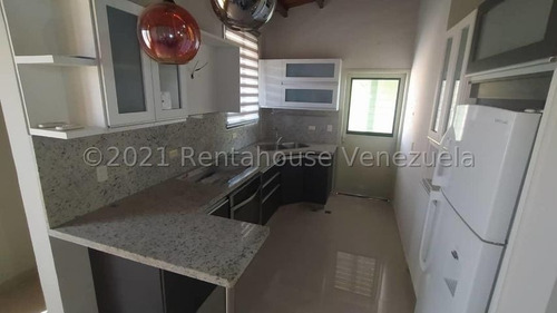Imagen 20 de 30 de Casa En Venta En La Piedad Norte Cabudare, Tanque Subterraneo De 6 Mil Litros, Cod 22-15680, Inf 0424