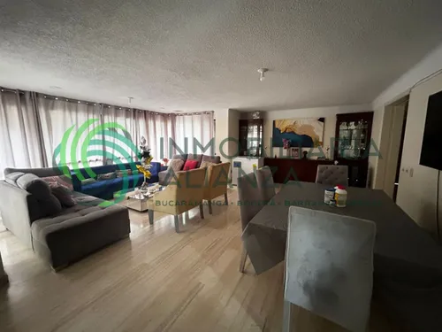 Apartamento En Venta En Cabecera Del Llano. Cod V61724