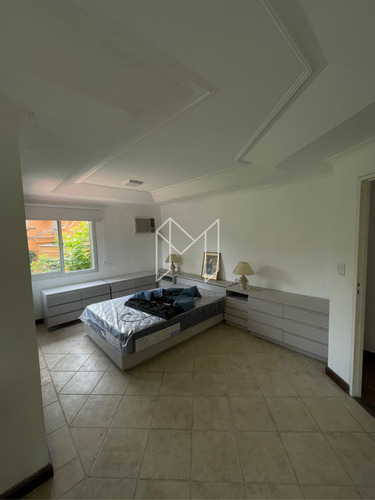 En Venta Casa De 3 Dormitorios En Country Del Golf Viejo
