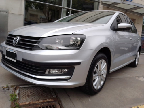 Volkswagen Polo Comfortline 4p Indio