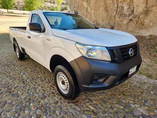Nissan NP300 2.5 Pick-up Dh Pack Seg Mt