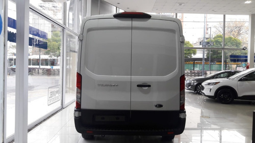Imagen 2 de 8 de Ford Transit Medio T/a