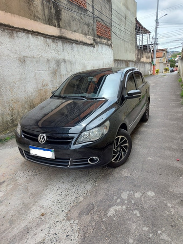Volkswagen Voyage 2013 1.6 Vht Comfortline Total Flex 4p