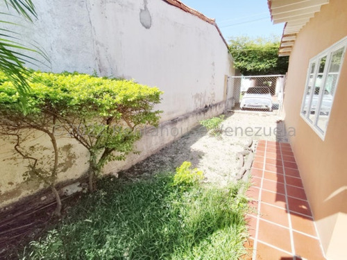 Milagros Inmuebles Casa Venta Cabudare Lara Av Ribereña Santa Cecilia Economica Residencial Economico Código Inmobiliaria Rent-a-house 23-17327