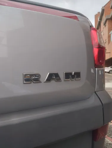 Ram 700 Express Pickup 1.4cc Aa Mt 4x2 2p