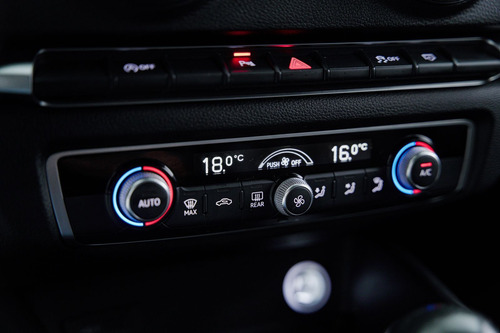 Audi A3 Sedan Prestige 1.4 TFSI Flex Tip.