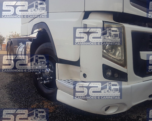 Imagem 4 de 15 de Volvo Fh 540 6x4 2013-14