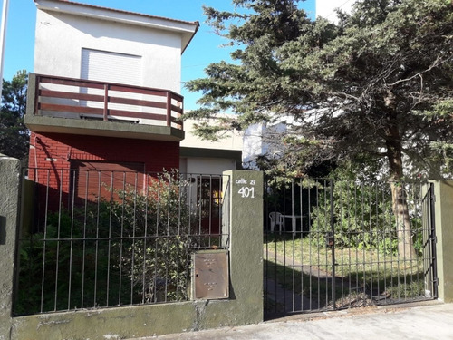 Imagen 2 de 2 de Casa 3 Amb. Con Garage. Casa/chalet Sola En Lote | Santa Teresita