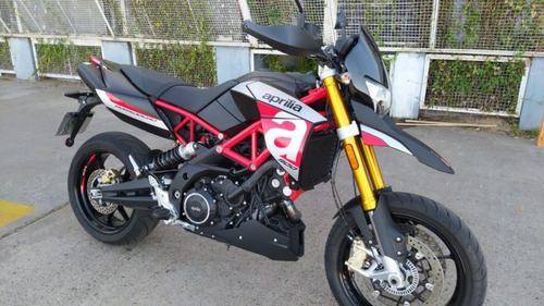 Aprilia Dorsoduro 900cc
